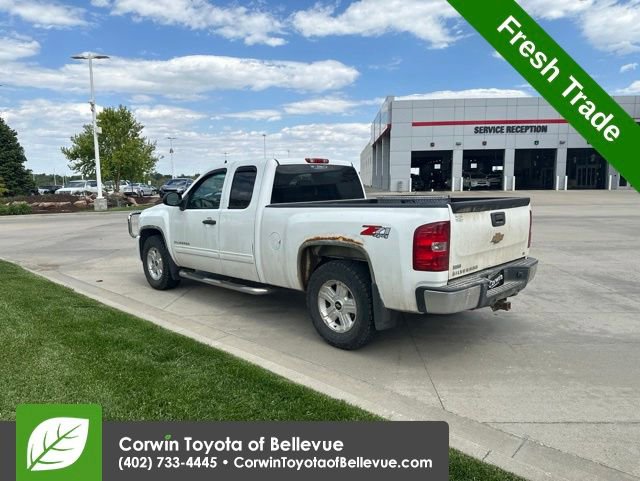 Used 2010 Chevrolet Silverado 1500 LT w/ Power Pack Plus AWD/4WD image 6