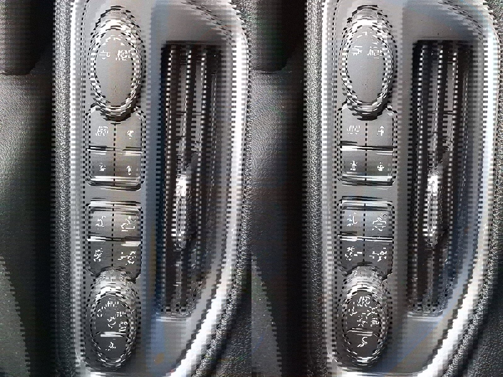 Used 2022 Chevrolet Silverado 1500 RST image 22