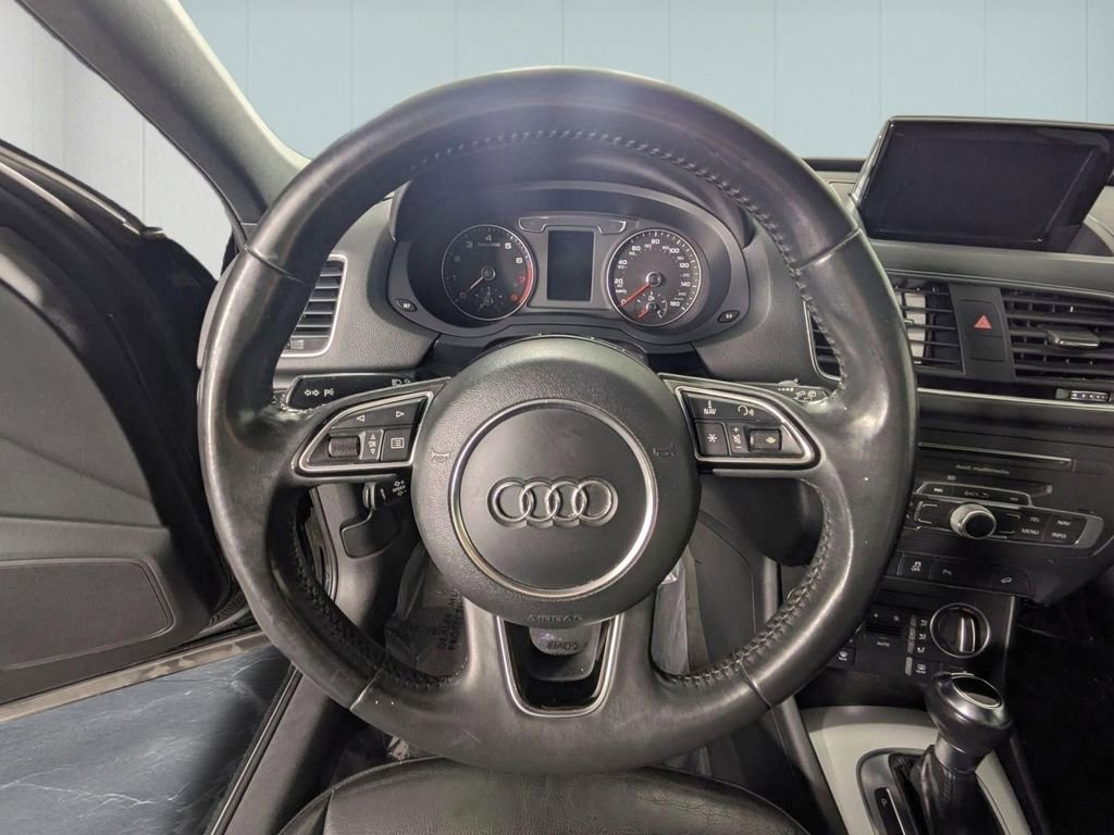 Used 2018 Audi Q3 2.0T Premium image 16