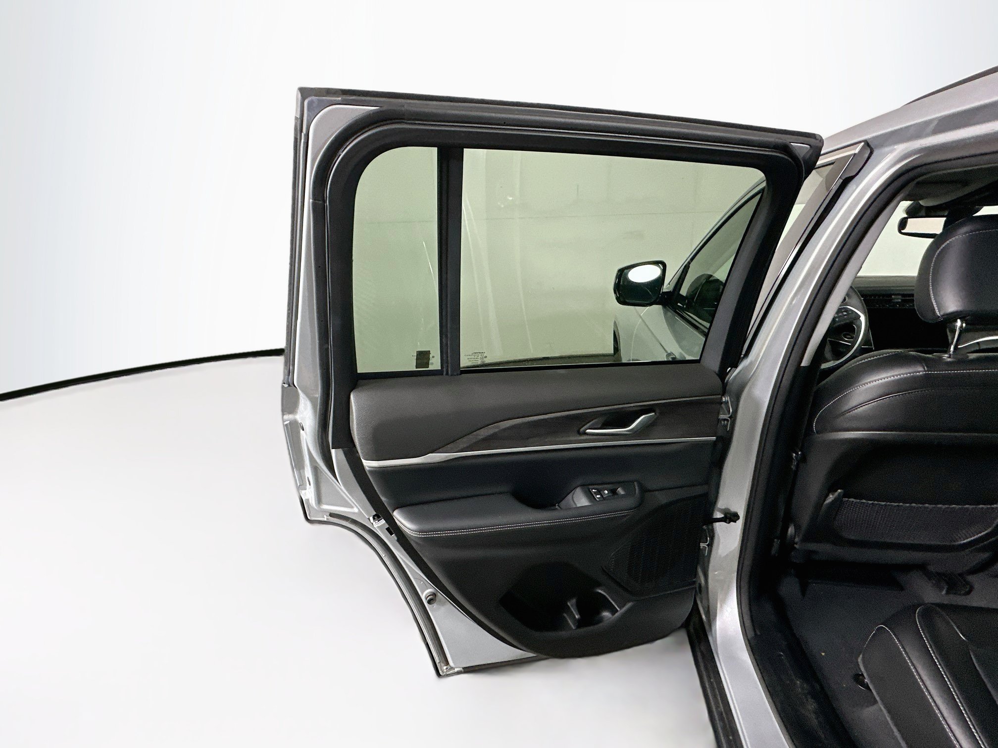 Used 2023 Jeep Grand Cherokee Limited RWD image 26