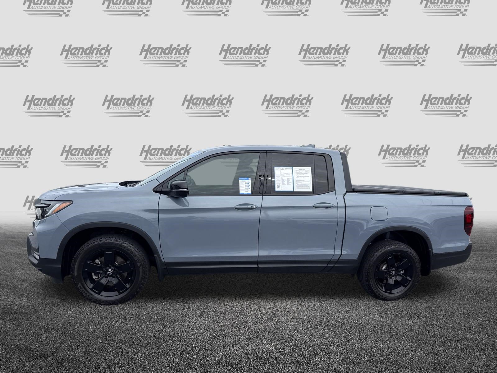 Certified 2025 Honda Ridgeline Black Edition image 7