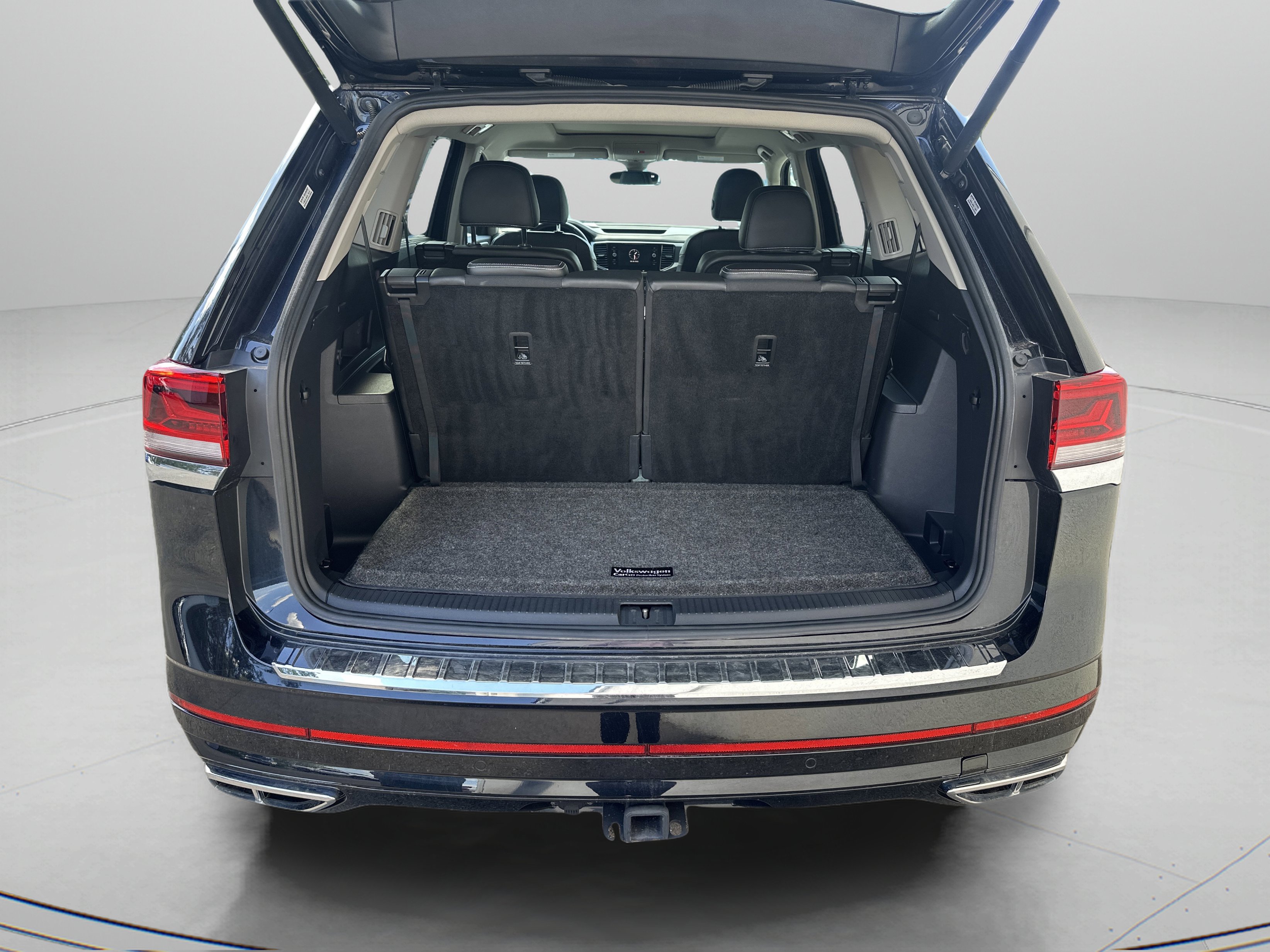 Used 2022 Volkswagen Atlas SEL Premium image 7