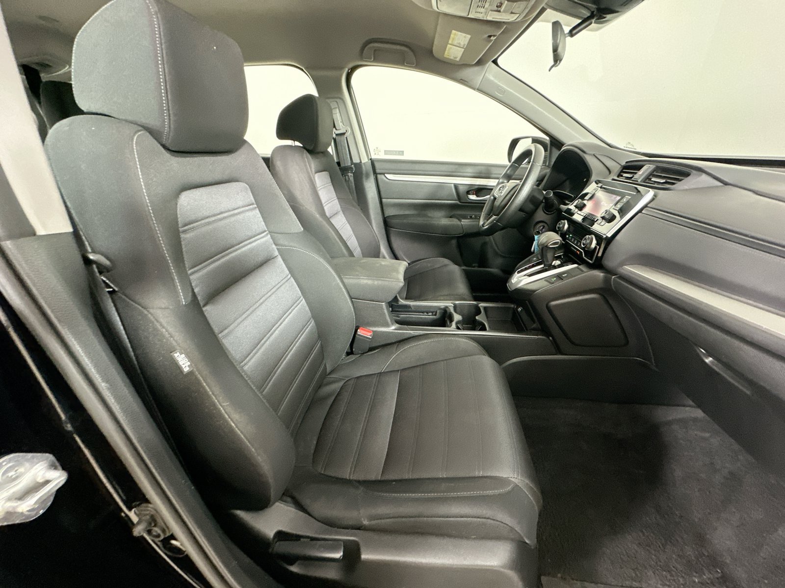 Used 2021 Honda CR-V LX image 40