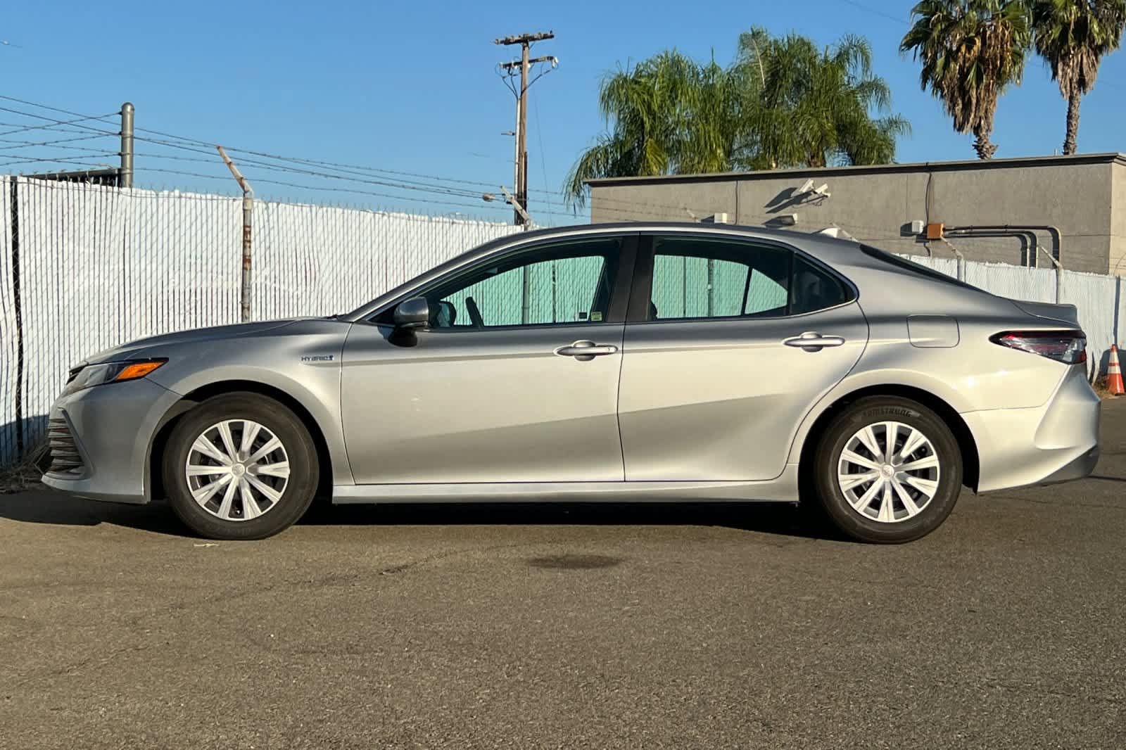 Used 2021 Toyota Camry LE w/ Cold Weather Package FWD image 2
