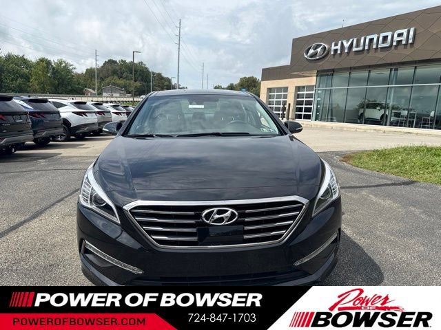 Used 2015 Hyundai Sonata Limited w/ Option Group 06 FWD image 10