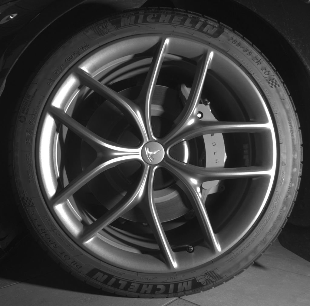 Used 2026 Tesla Model S Plaid AWD/4WD image 9