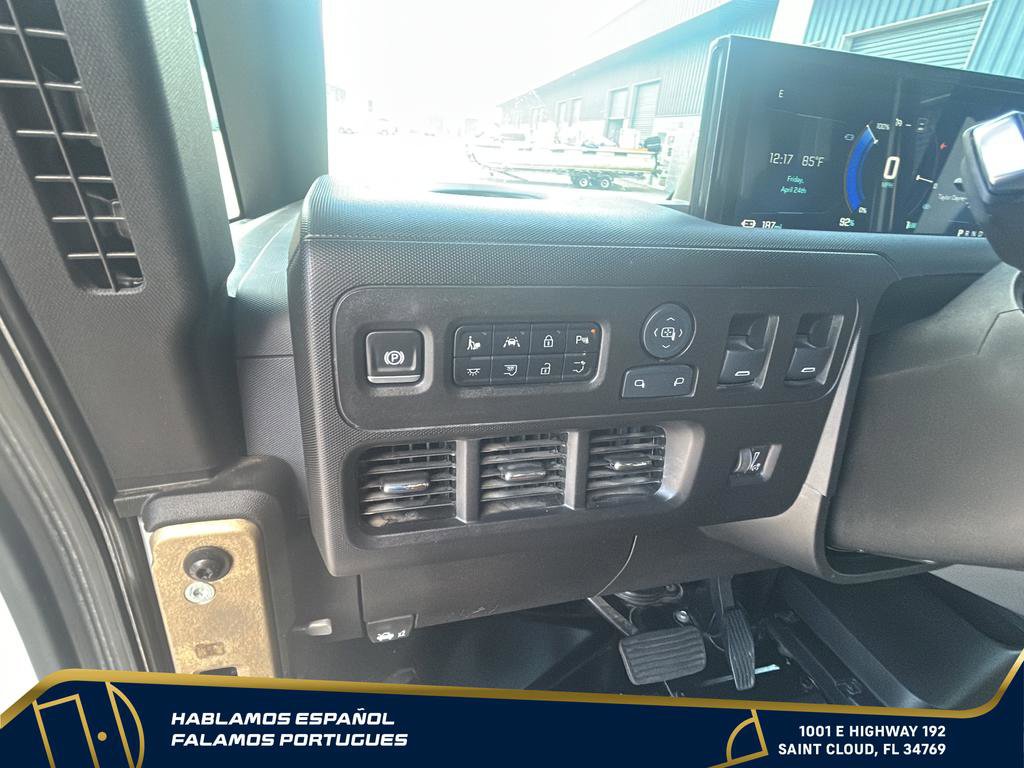 Used 2024 Chevrolet Brightdrop 600 w/ Commercial Equipment Package AWD/4WD image 13