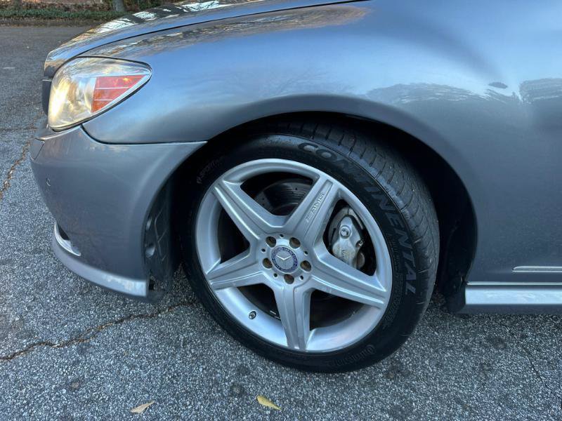 Used 2010 Mercedes-Benz CL 550 4MATIC w/ Sport Pkg image 3