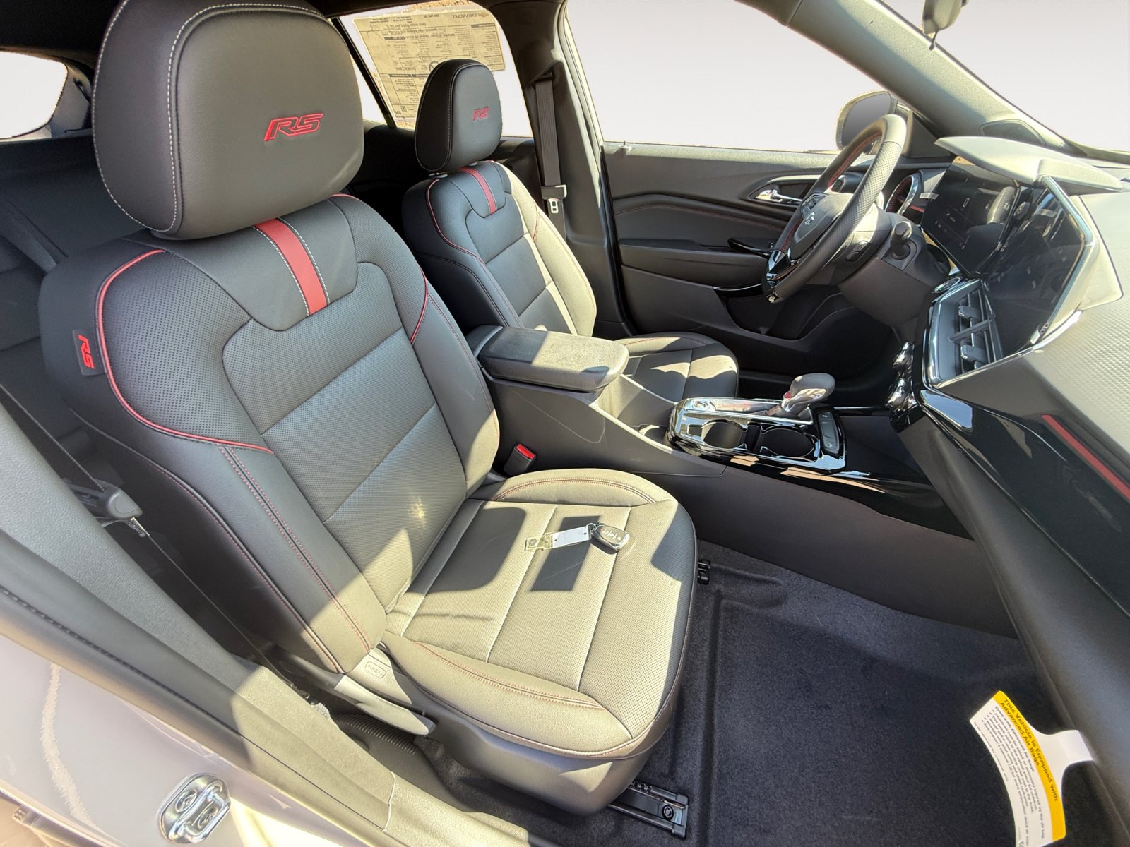 New 2026 Chevrolet Trax RS w/ Driver Confidence Package FWD image 19