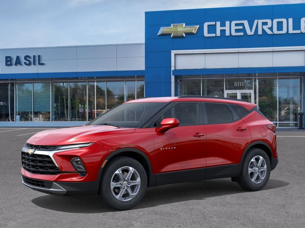 New 2026 Chevrolet Blazer LT w/ Convenience Package AWD/4WD image 2