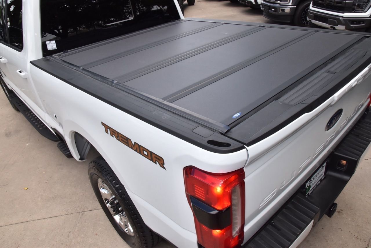 Used 2023 Ford F250 Lariat w/ Lariat Ultimate Package AWD/4WD image 41