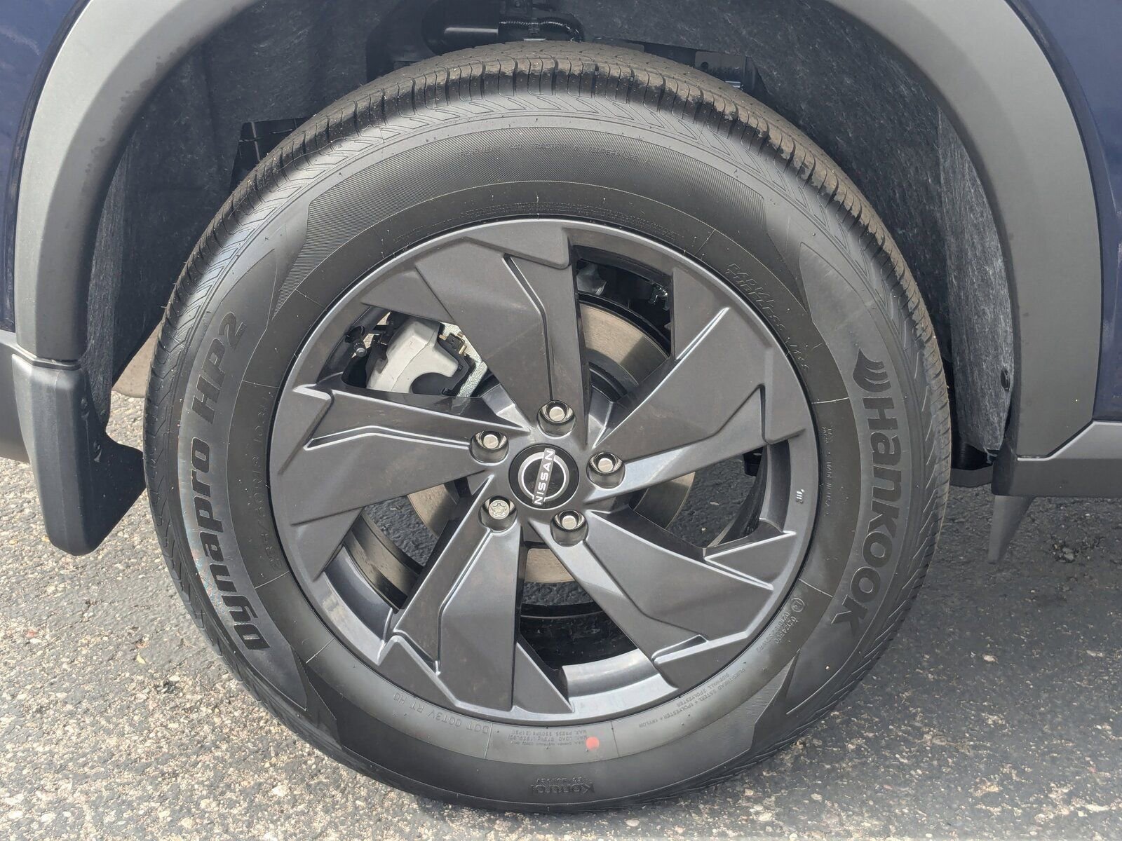 New 2026 Nissan Rogue SV image 10