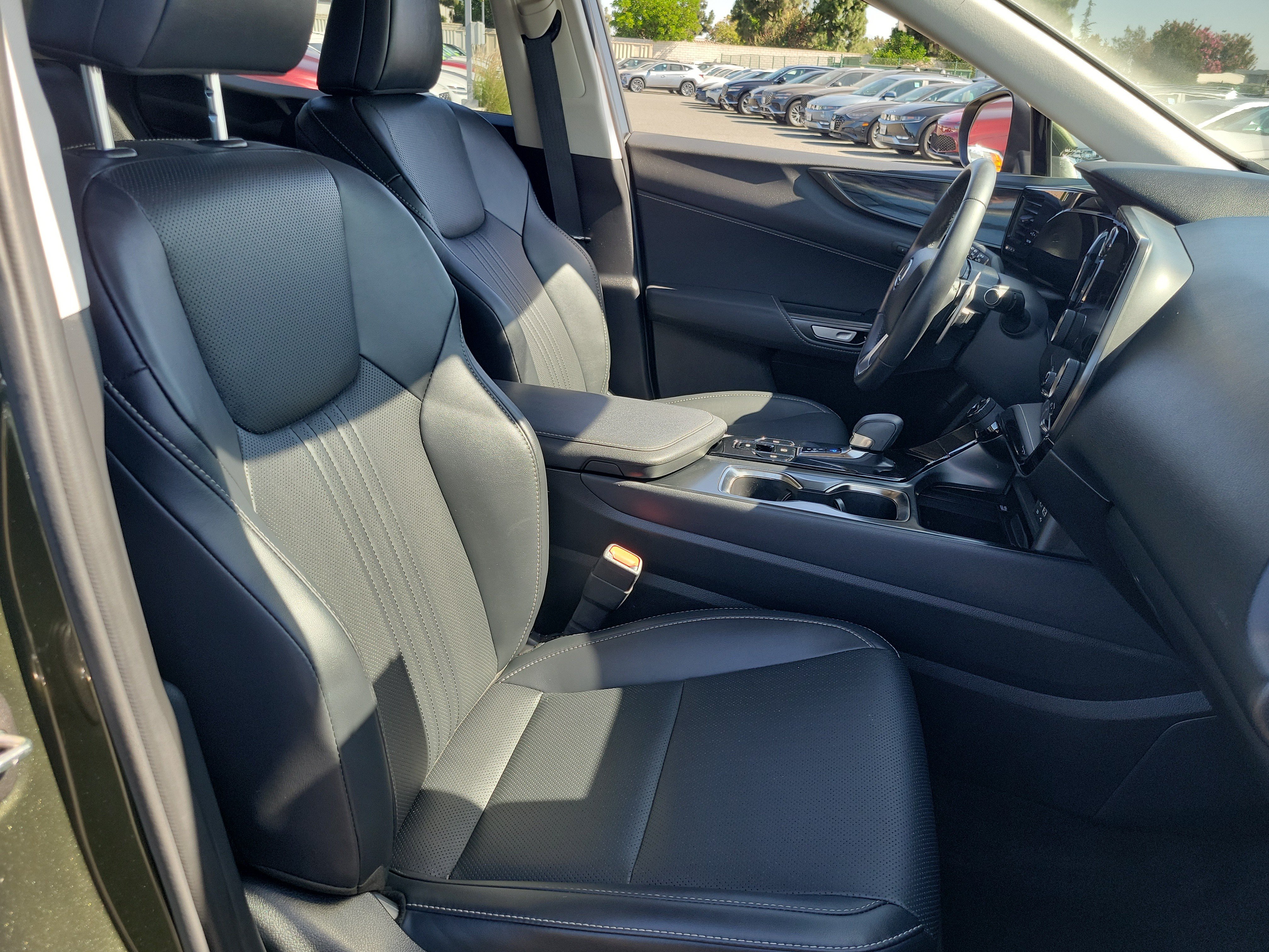 Used 2025 Lexus NX 250 FWD w/ Accessory Package (K3) image 22