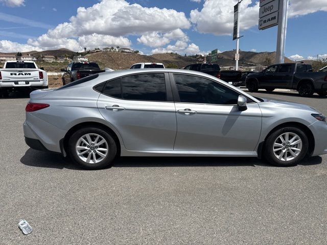 Used 2025 Toyota Camry LE w/ Convenience Package FWD image 11