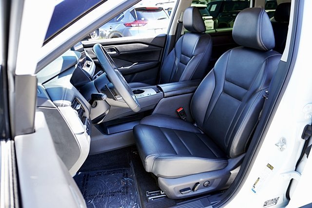 Used 2024 Nissan Rogue SL w/ SL Premium Package FWD image 23