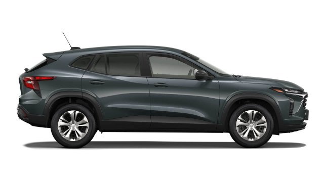 New 2026 Chevrolet Trax LS w/ Driver Confidence Package FWD image 4