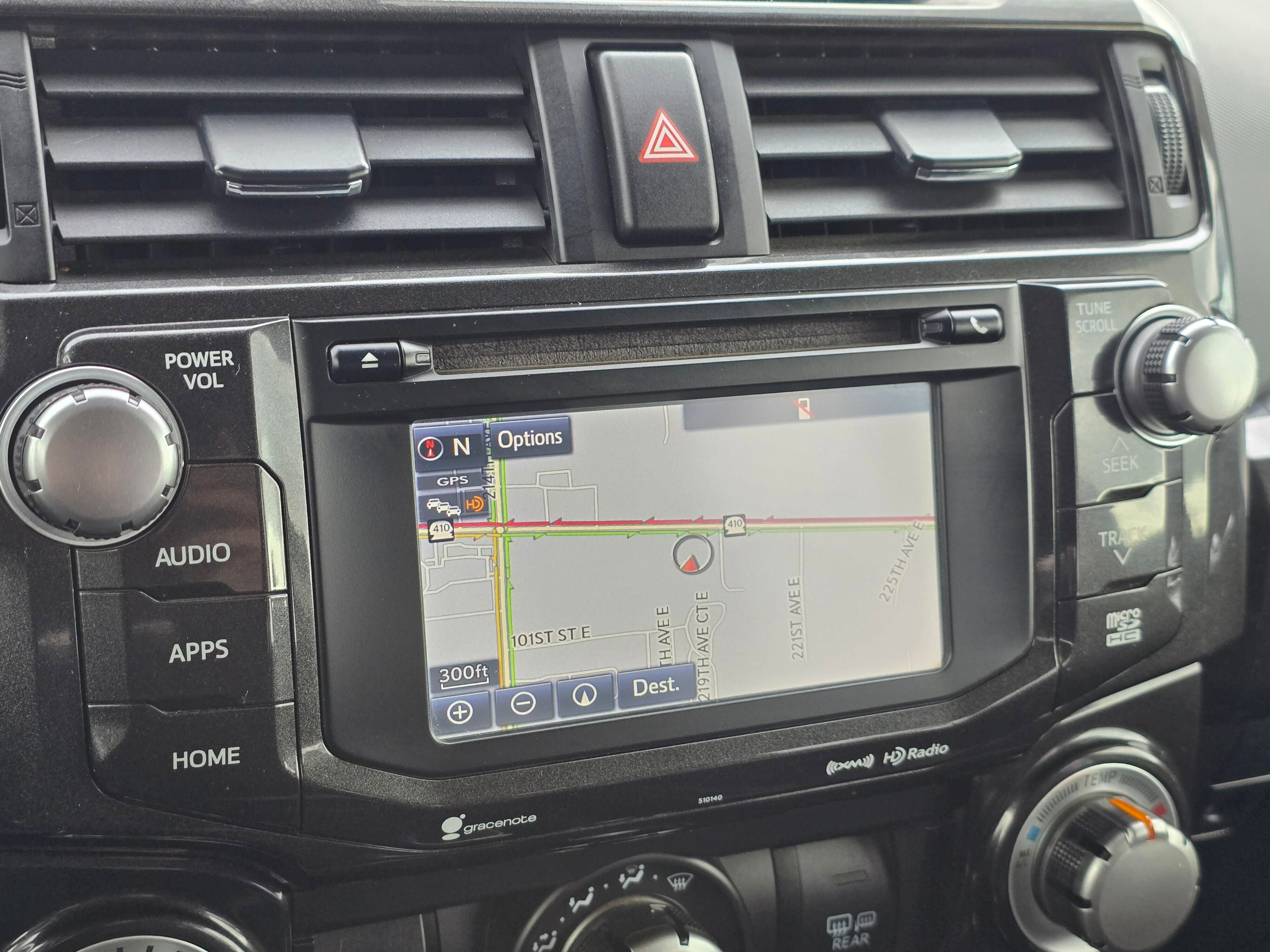 Used 2018 Toyota 4Runner TRD Off-Road AWD/4WD image 18