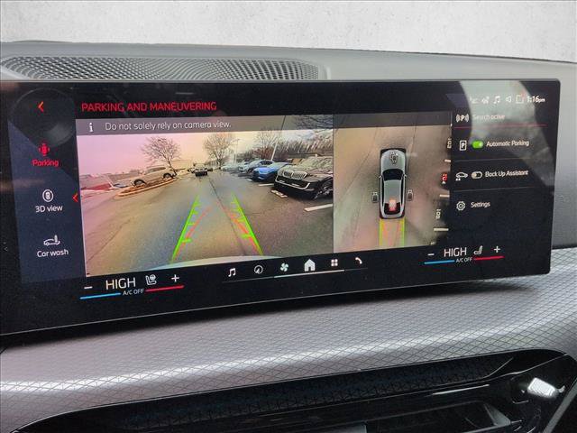 Used 2026 BMW i4 xDrive40i w/ M Sport Package AWD/4WD image 13