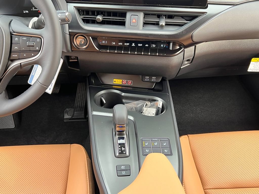 New 2025 Lexus UX 300h AWD image 10