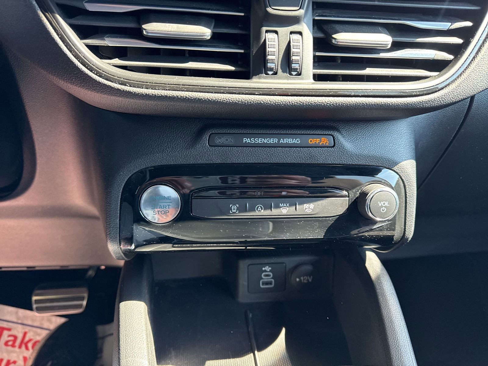 Certified 2024 Ford Escape ST-Line w/ Tech Pack #1 image 32