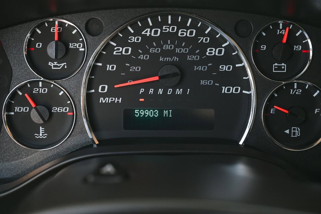 Used 2021 Chevrolet Express 2500 RWD image 21