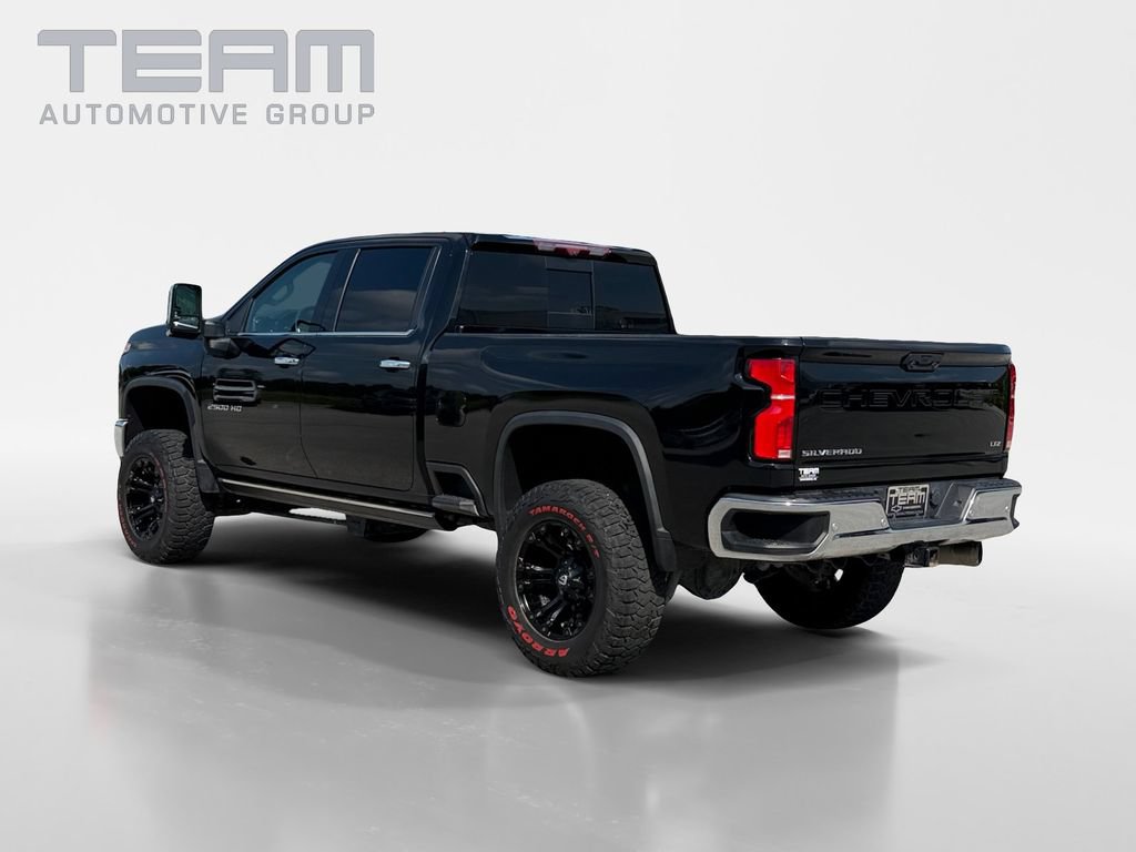 Used 2024 Chevrolet Silverado 2500 LTZ w/ LTZ Premium Package AWD/4WD image 5