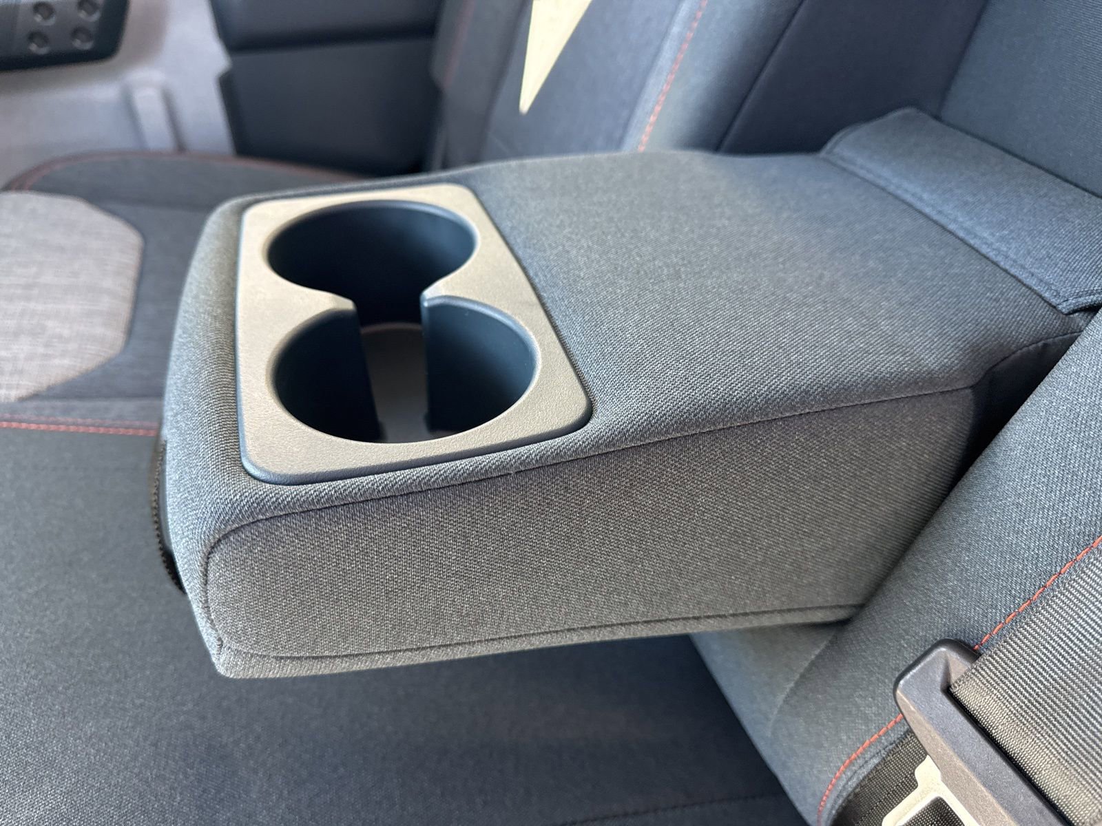 Used 2023 Ford Maverick XLT image 12