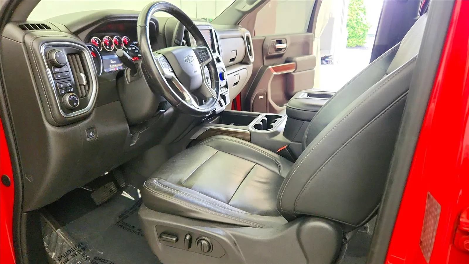 Used 2019 Chevrolet Silverado 1500 RST w/ All-Star Edition AWD/4WD image 22