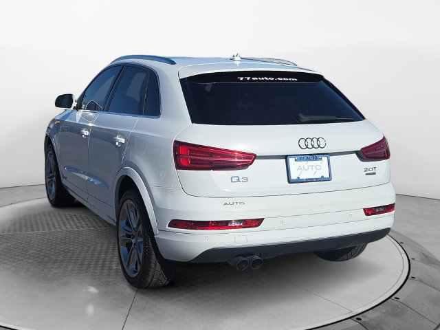 Used 2018 Audi Q3 2.0T Premium Plus w/ Premium Plus Package AWD/4WD image 3