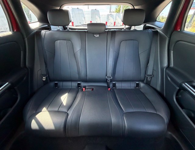 Used 2023 Mercedes-Benz GLA 250 4MATIC image 17