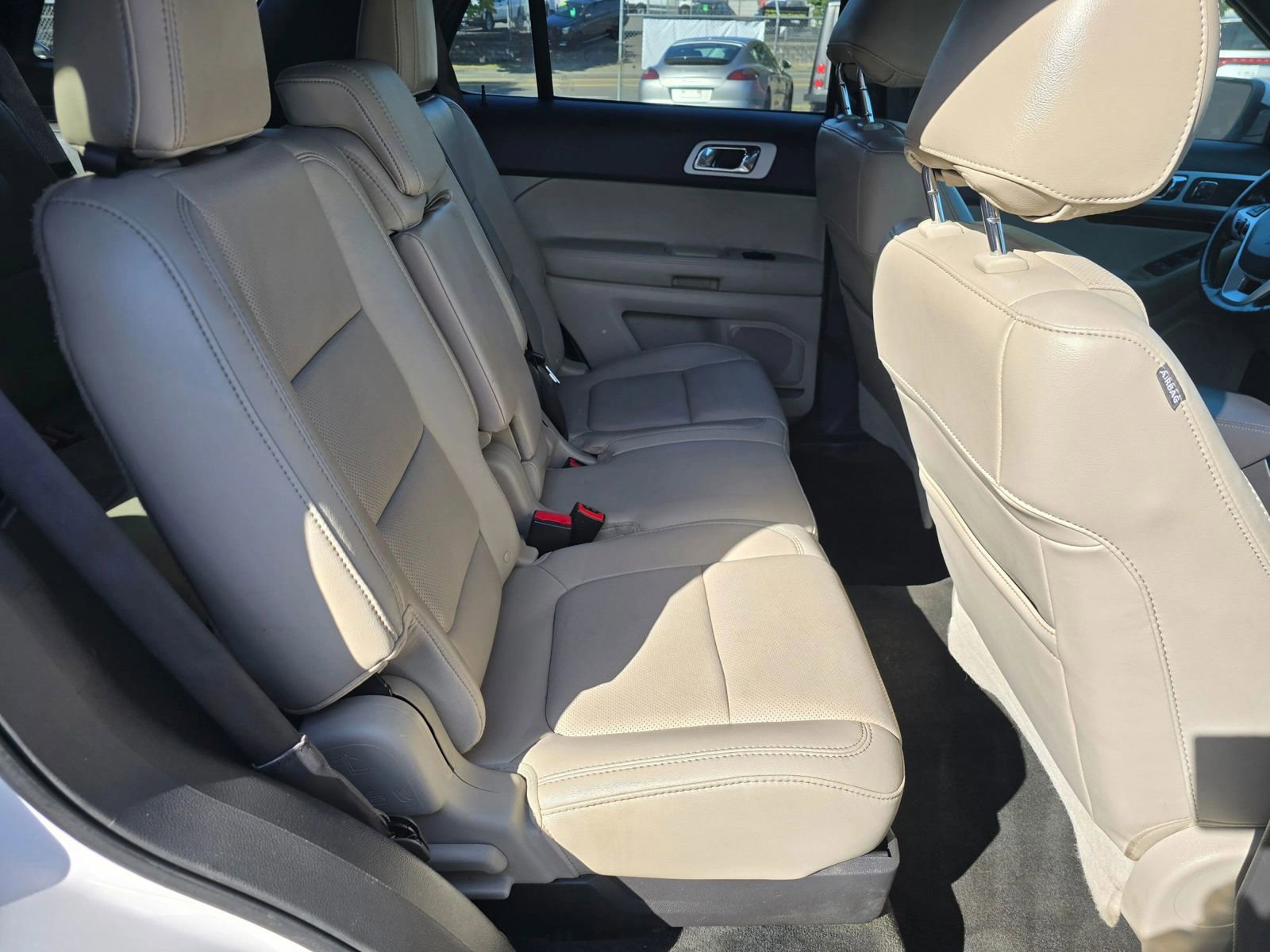 Used 2013 Ford Explorer Limited image 12