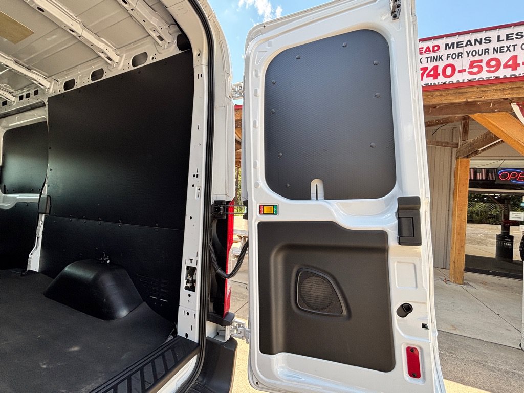 Used 2020 Ford Transit 250 Medium Roof w/ Load Area Protection Package RWD image 10