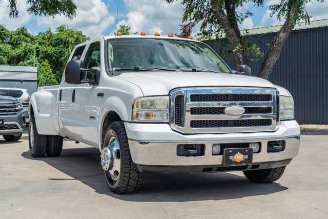 Used 2005 Ford F350 Lariat RWD image 8