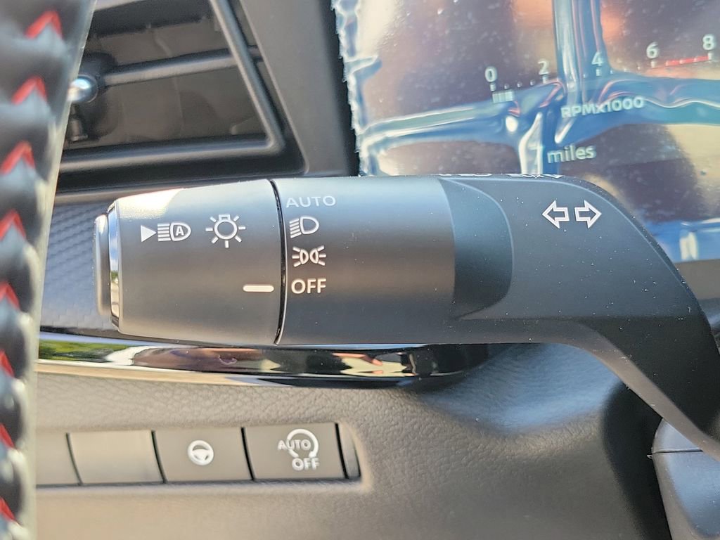 New 2026 Nissan Kicks SR image 36