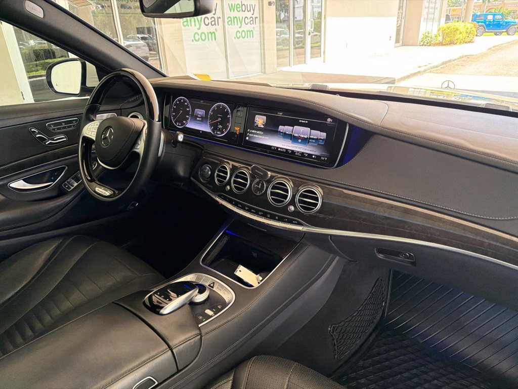 Used 2015 Mercedes-Benz S 550 Sedan image 23
