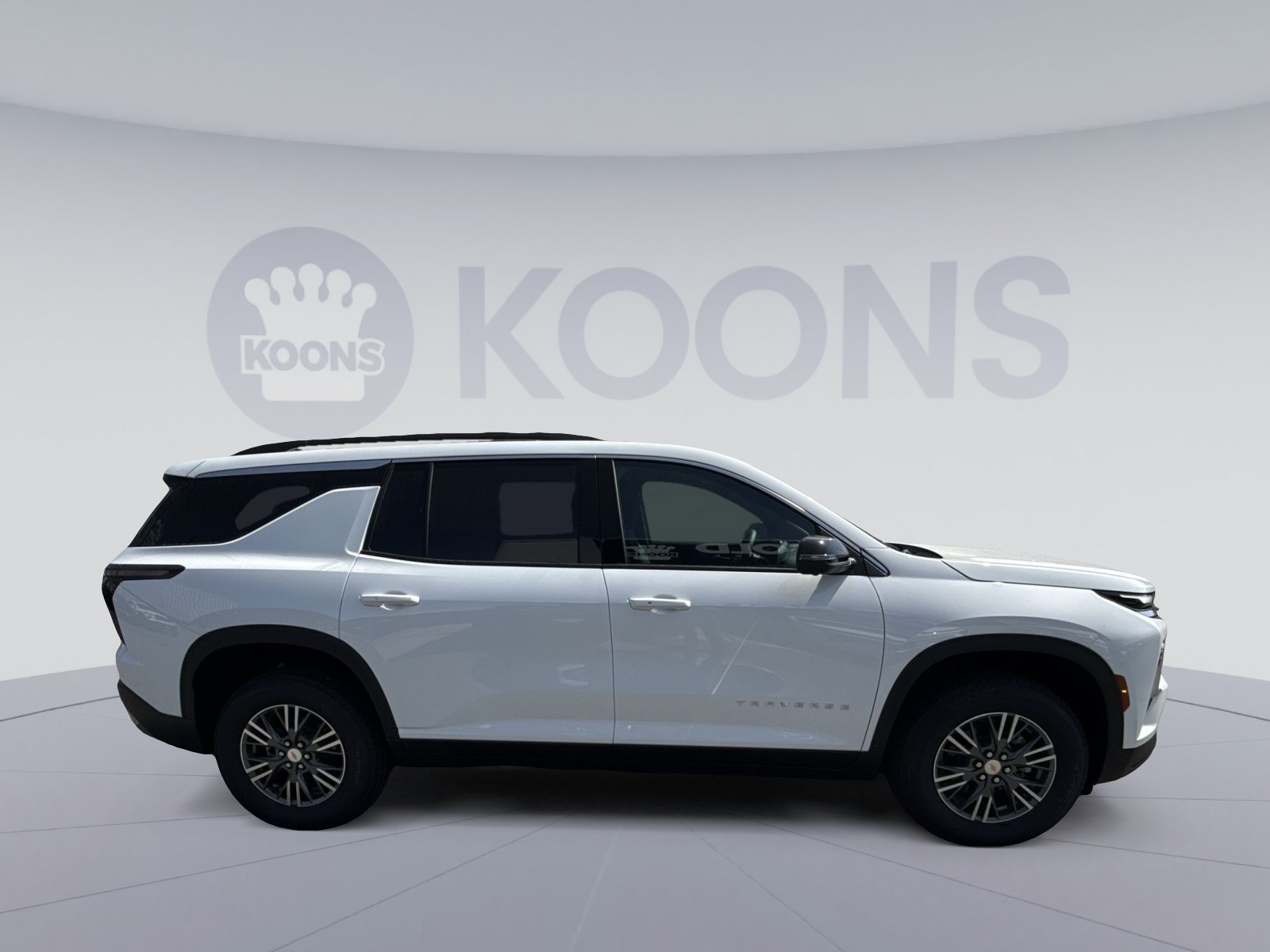 New 2026 Chevrolet Traverse LT w/ Driver Confidence Package FWD image 8