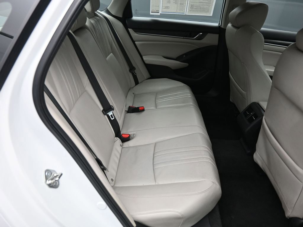Certified 2018 Honda Accord EX-L image 24