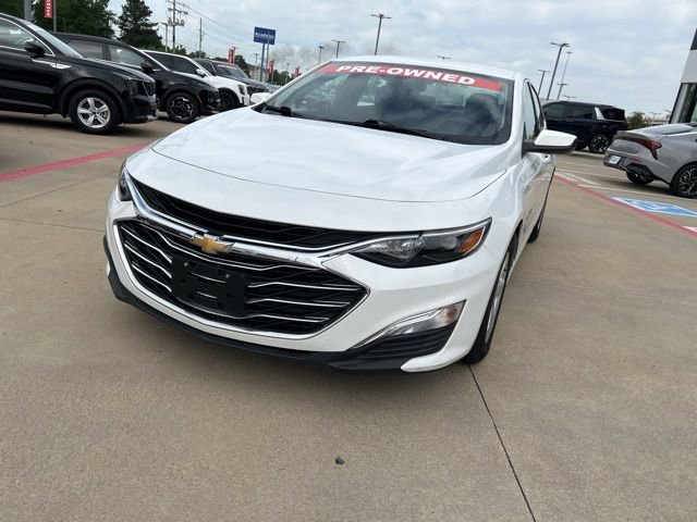 Used 2021 Chevrolet Malibu LS w/ Driver Confidence Package II FWD image 3