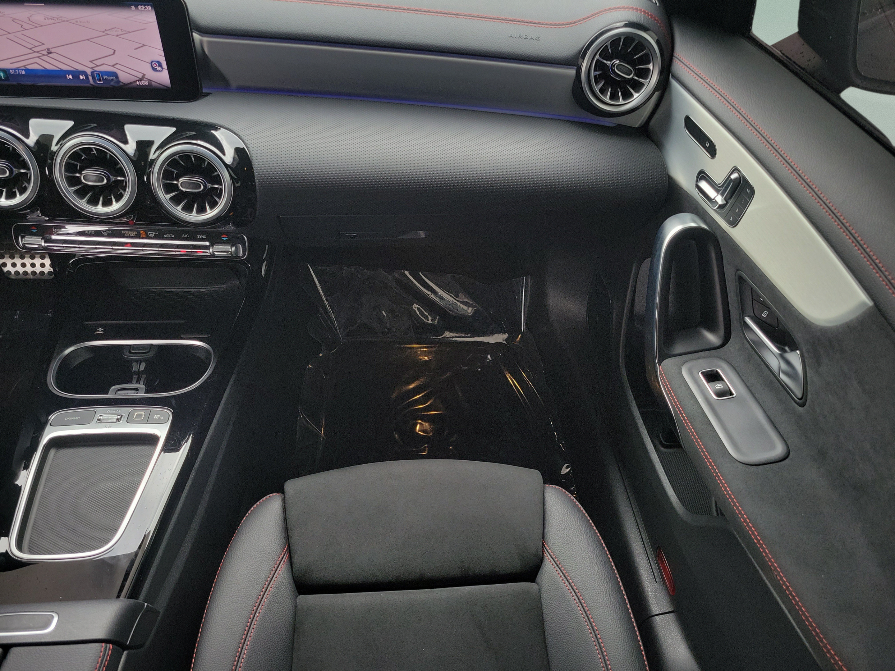 Certified 2025 Mercedes-Benz CLA 35 AMG 4MATIC image 15