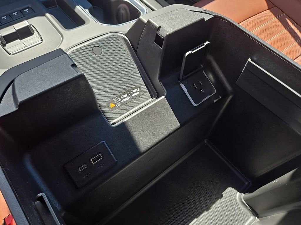 Used 2026 GMC Sierra 3500 Denali Ultimate image 40