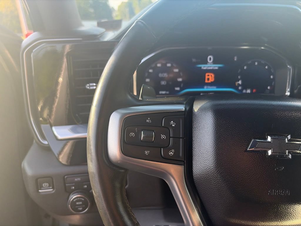 Used 2024 Chevrolet Silverado 1500 RST w/ Redline Edition AWD/4WD image 19