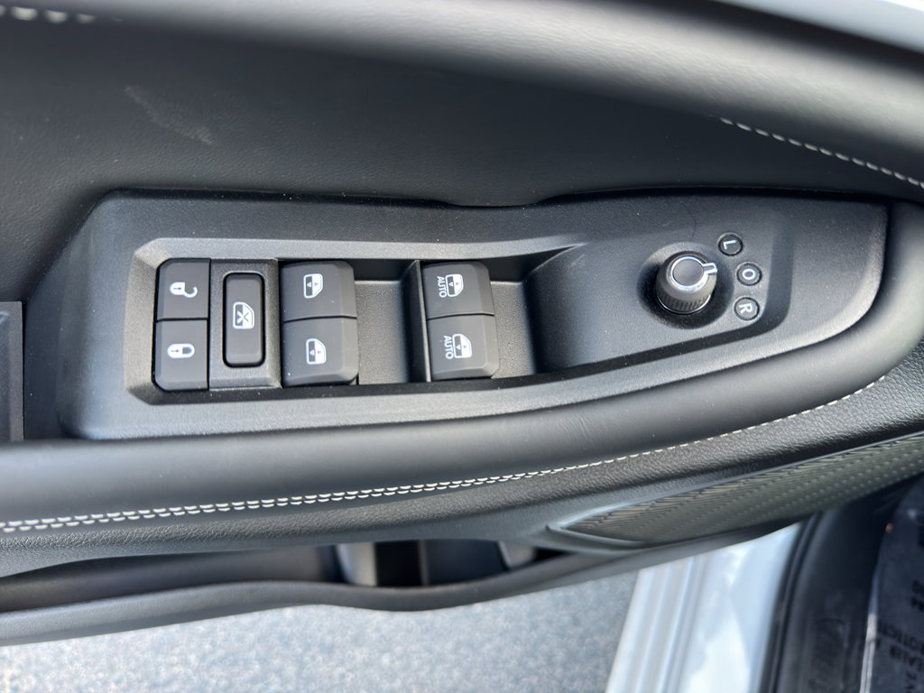 New 2026 Jeep Grand Cherokee L Limited AWD/4WD image 21