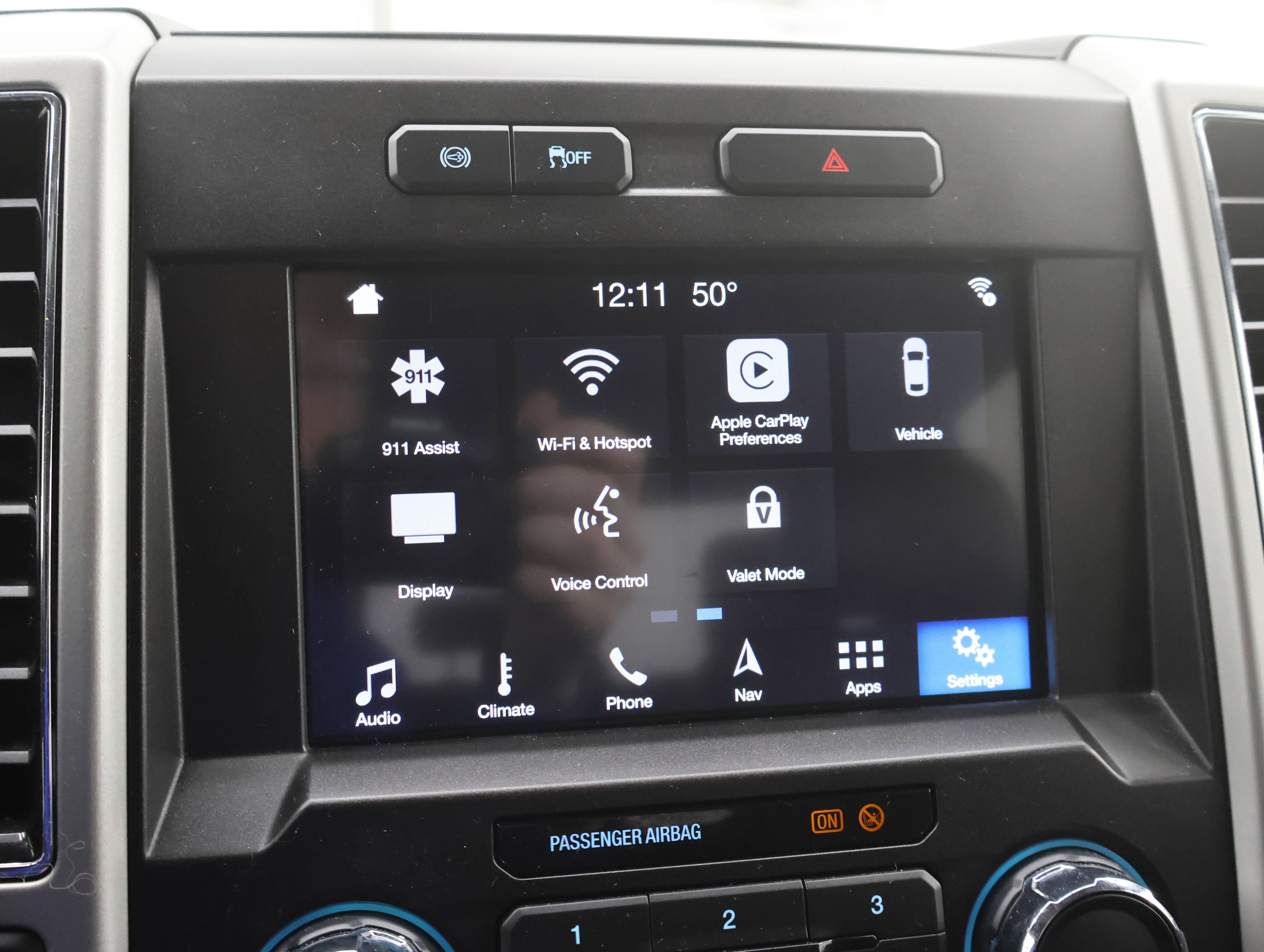 Used 2019 Ford F350 Lariat w/ Chrome Package image 50