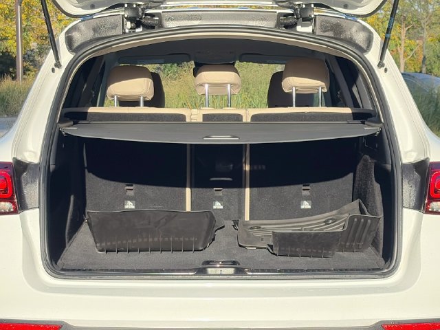 Used 2022 Mercedes-Benz GLC 300 4MATIC image 26