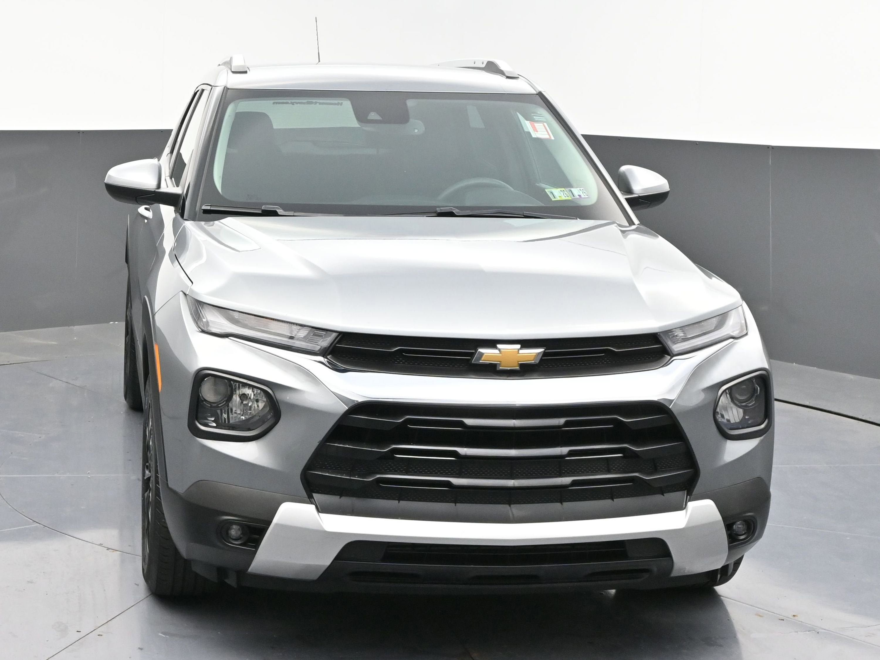 Certified 2023 Chevrolet TrailBlazer LT w/ Convenience Package FWD image 2