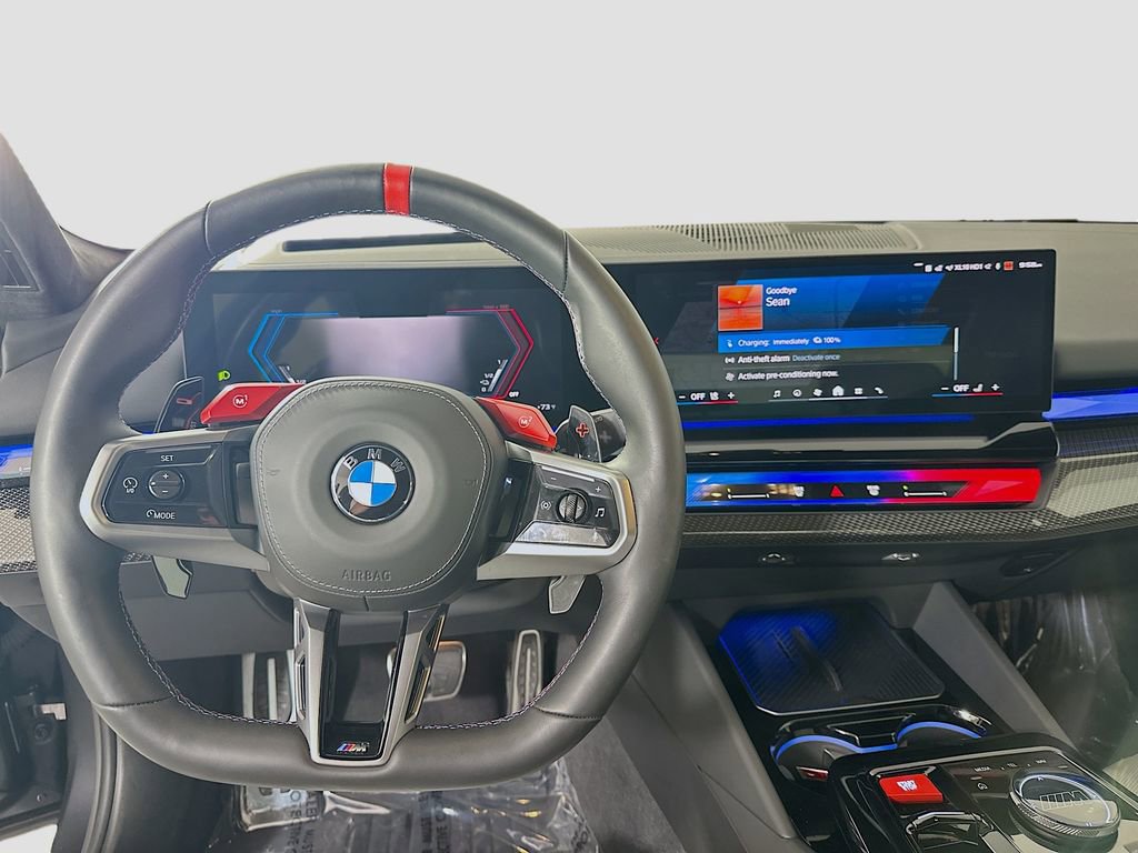 Used 2025 BMW M5 w/ Carbon Package image 23