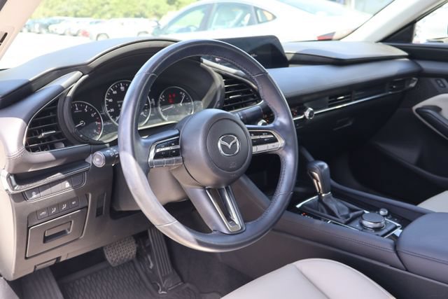 Used 2023 MAZDA MAZDA3 s FWD image 6