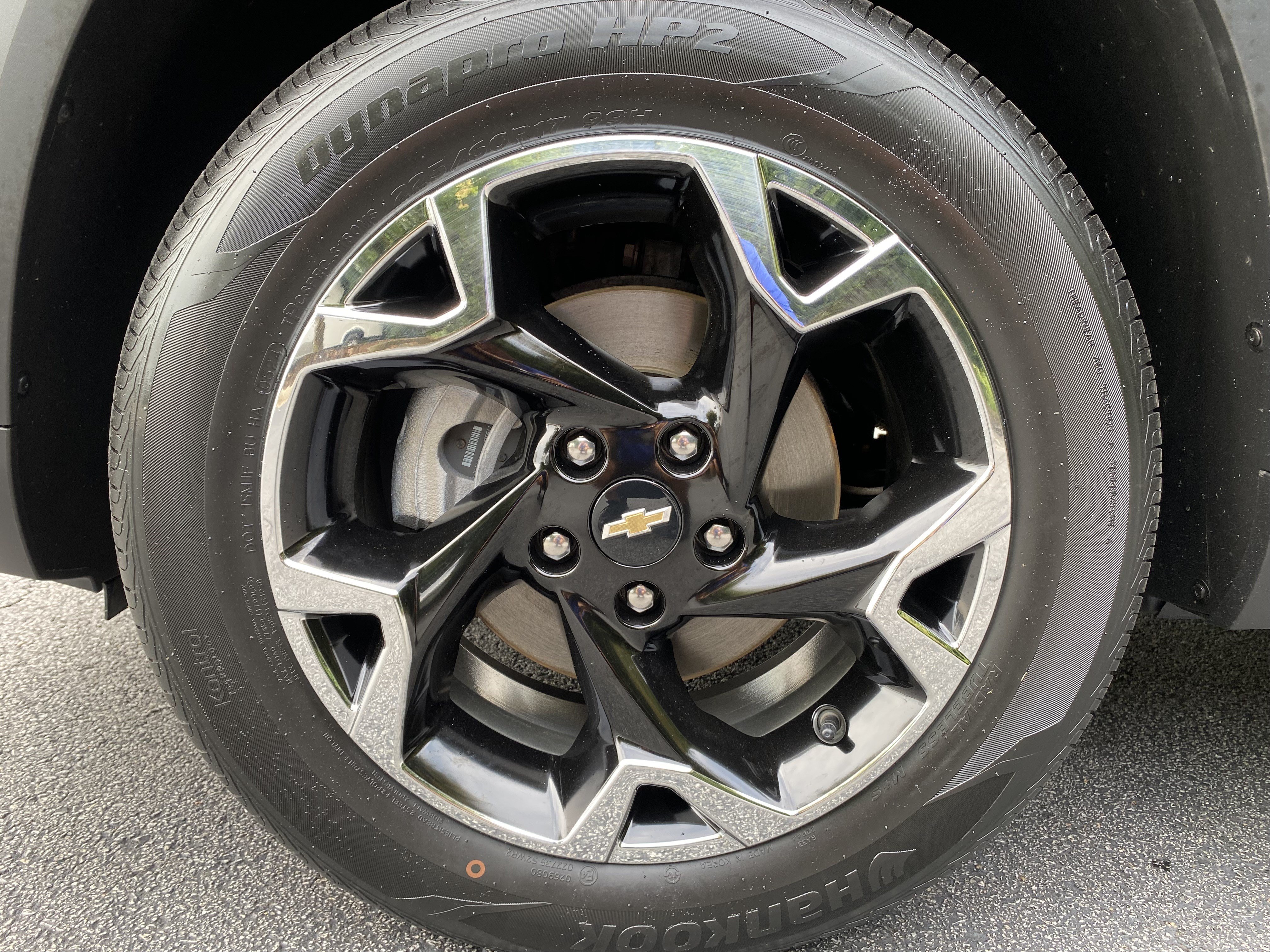 Used 2024 Chevrolet Trax LT w/ LT Convenience Package FWD image 40