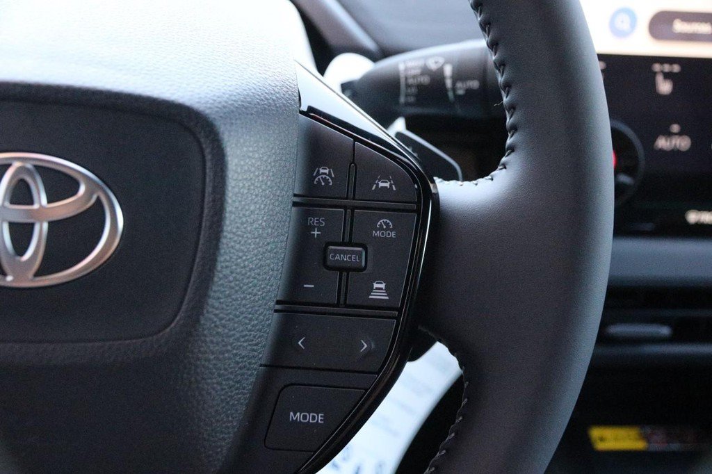 New 2026 Toyota C-HR AWD/4WD image 13