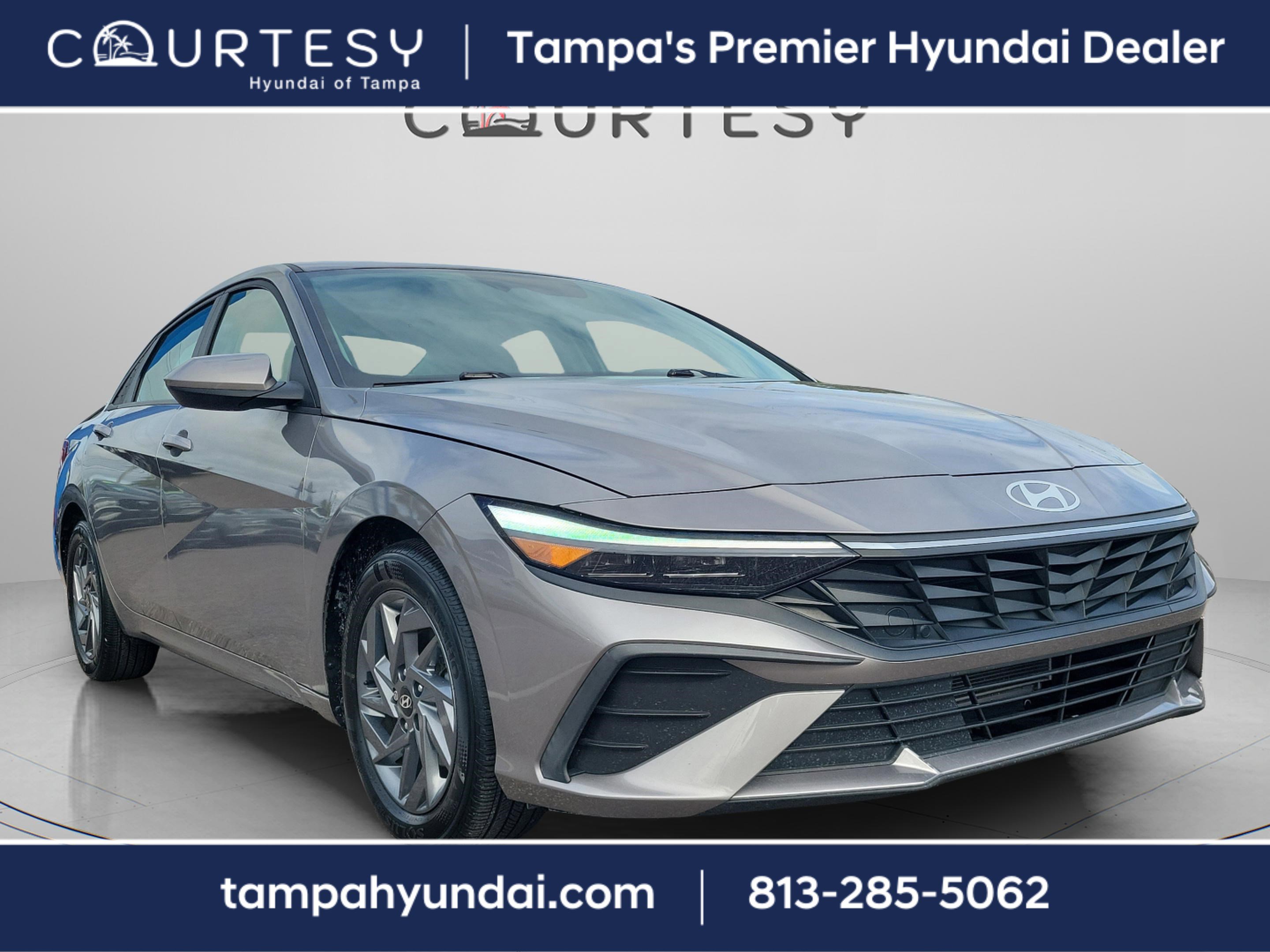 Certified 2024 Hyundai Elantra SEL image 4